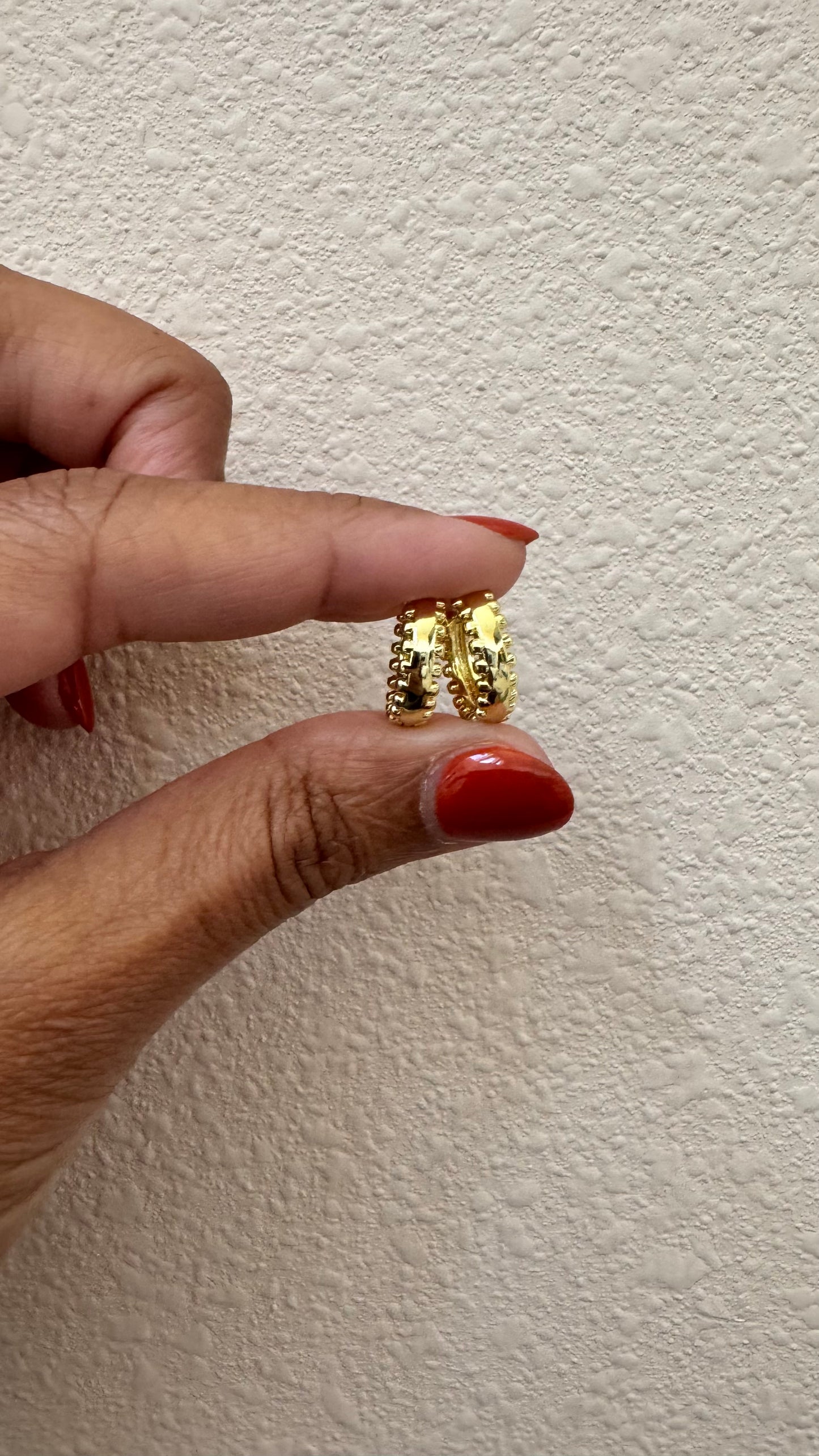 Anaya Hoops