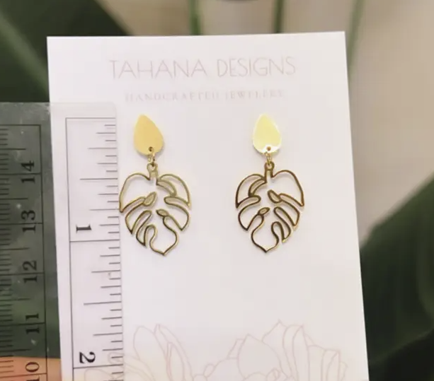 Gold Monstera Leaf Drops