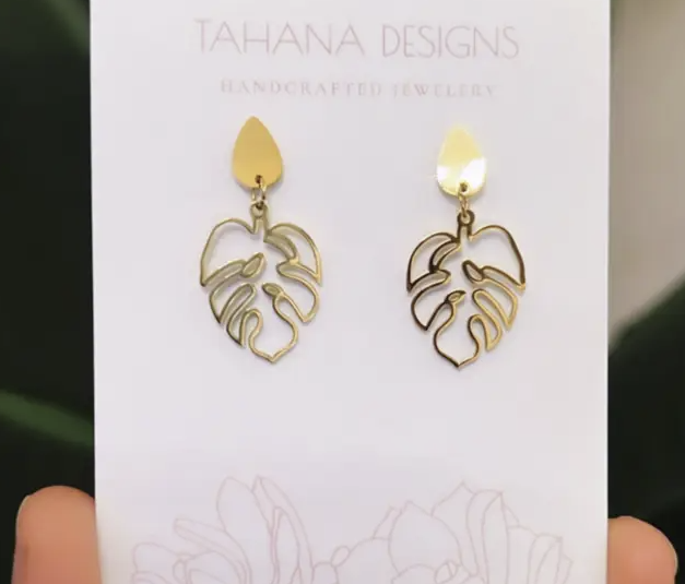 Gold Monstera Leaf Drops