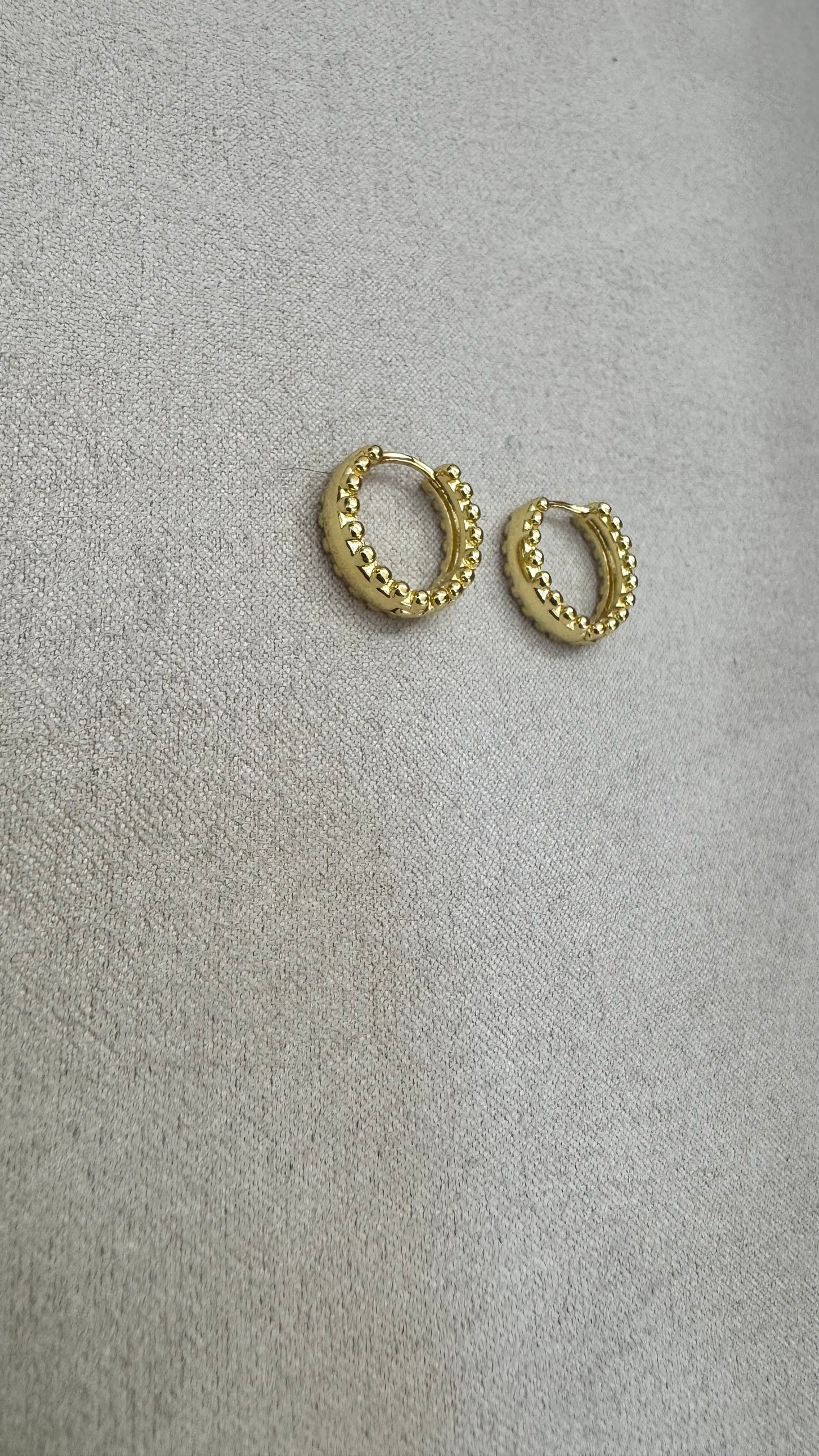 Anaya Hoops
