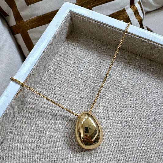 Lori Gold Teardrop Necklace