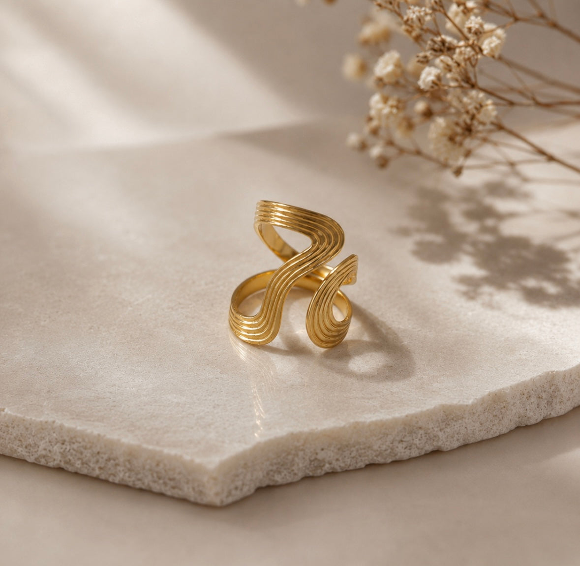 Sculpt Ring