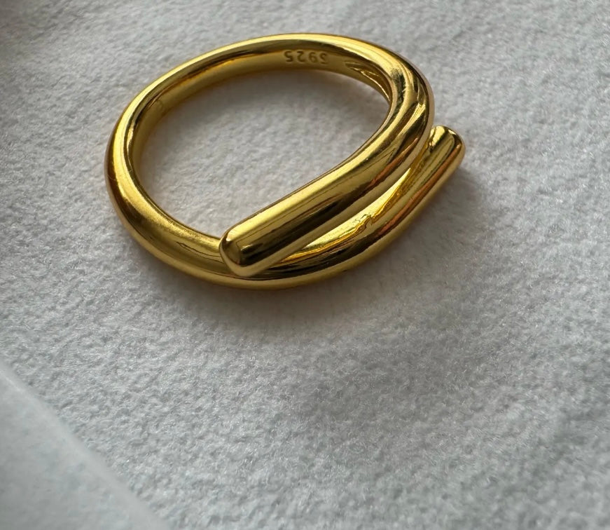 Zara Ring