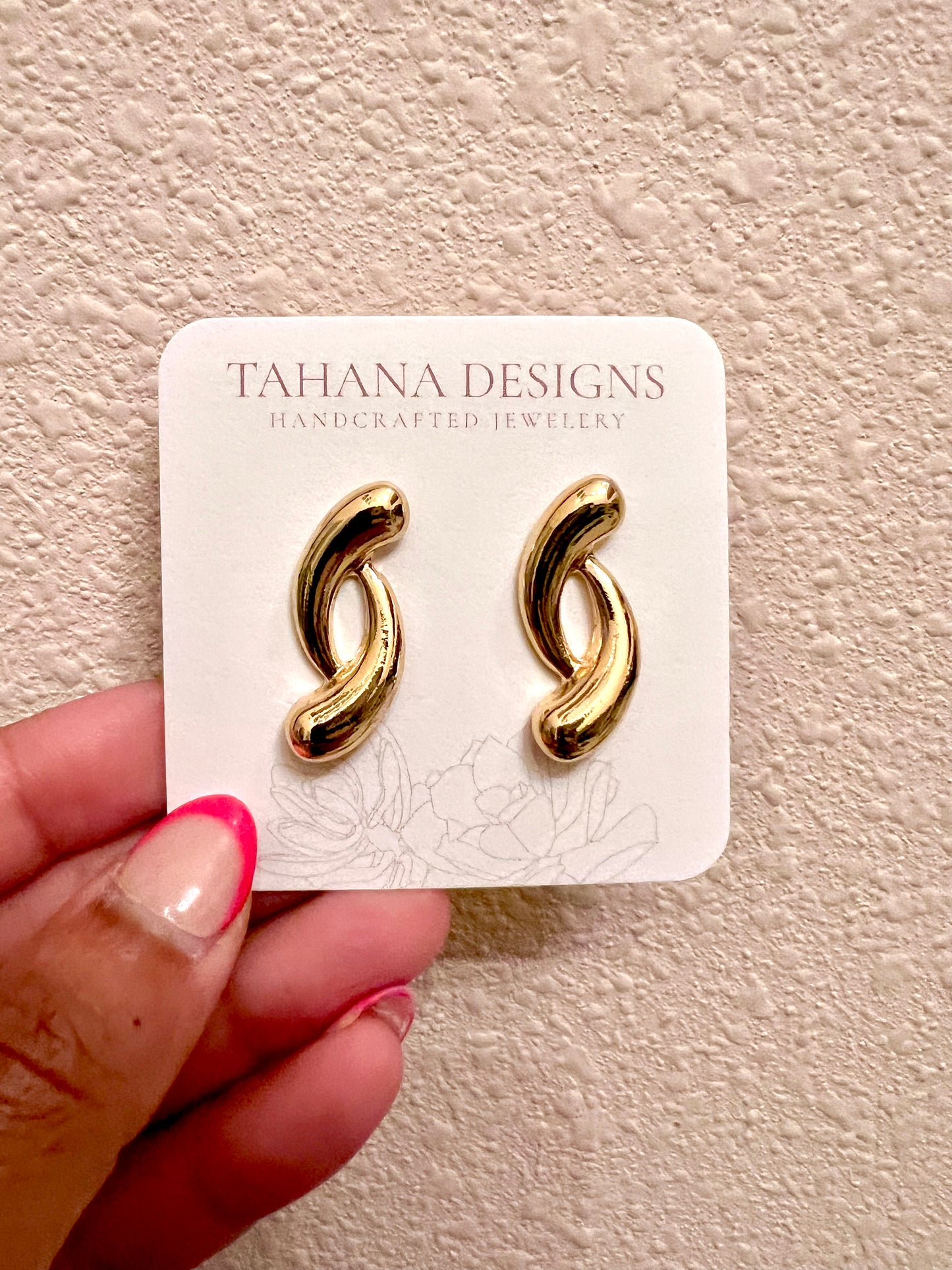 Sweetheart Earrings - Gold